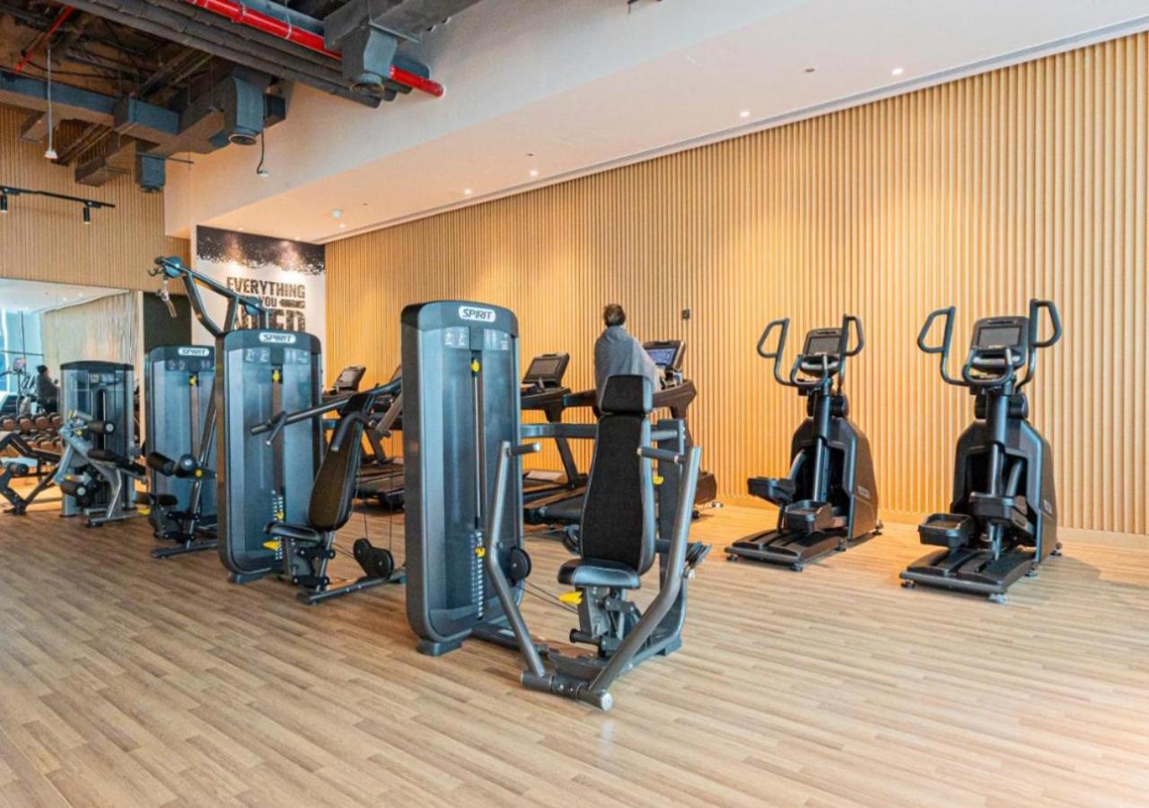 Apartment Seven & At The Palm Jumeirah Studio With Awesome View *