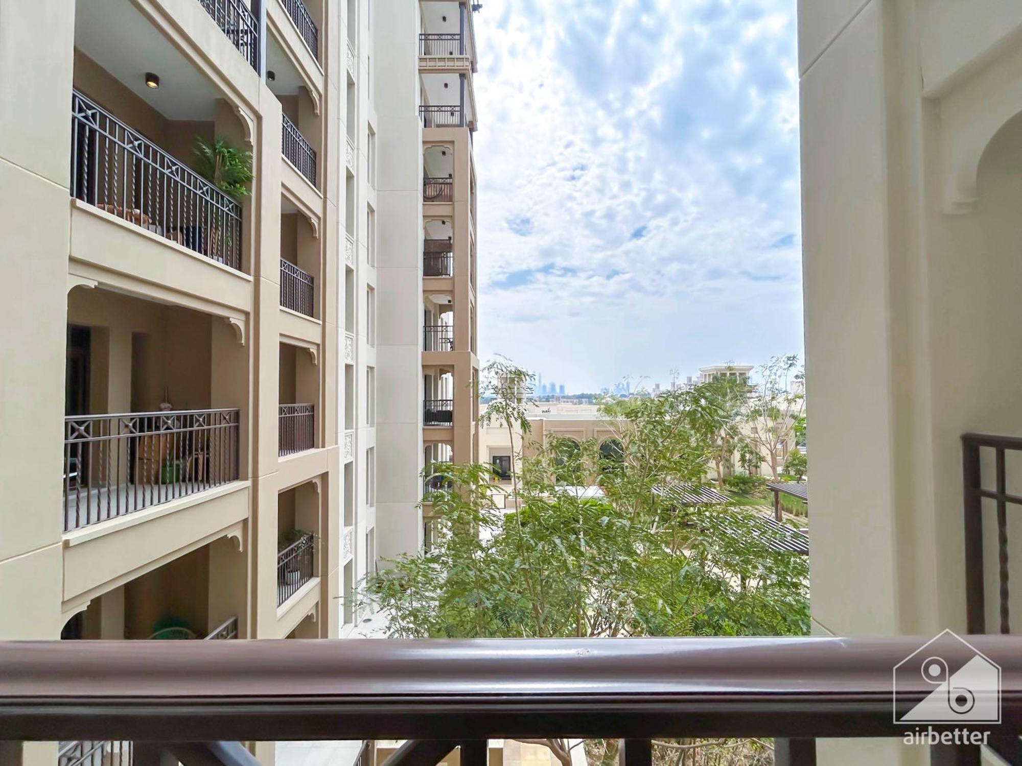 Cozy 1b Escape With Stunning Balcony Views Apartamento
