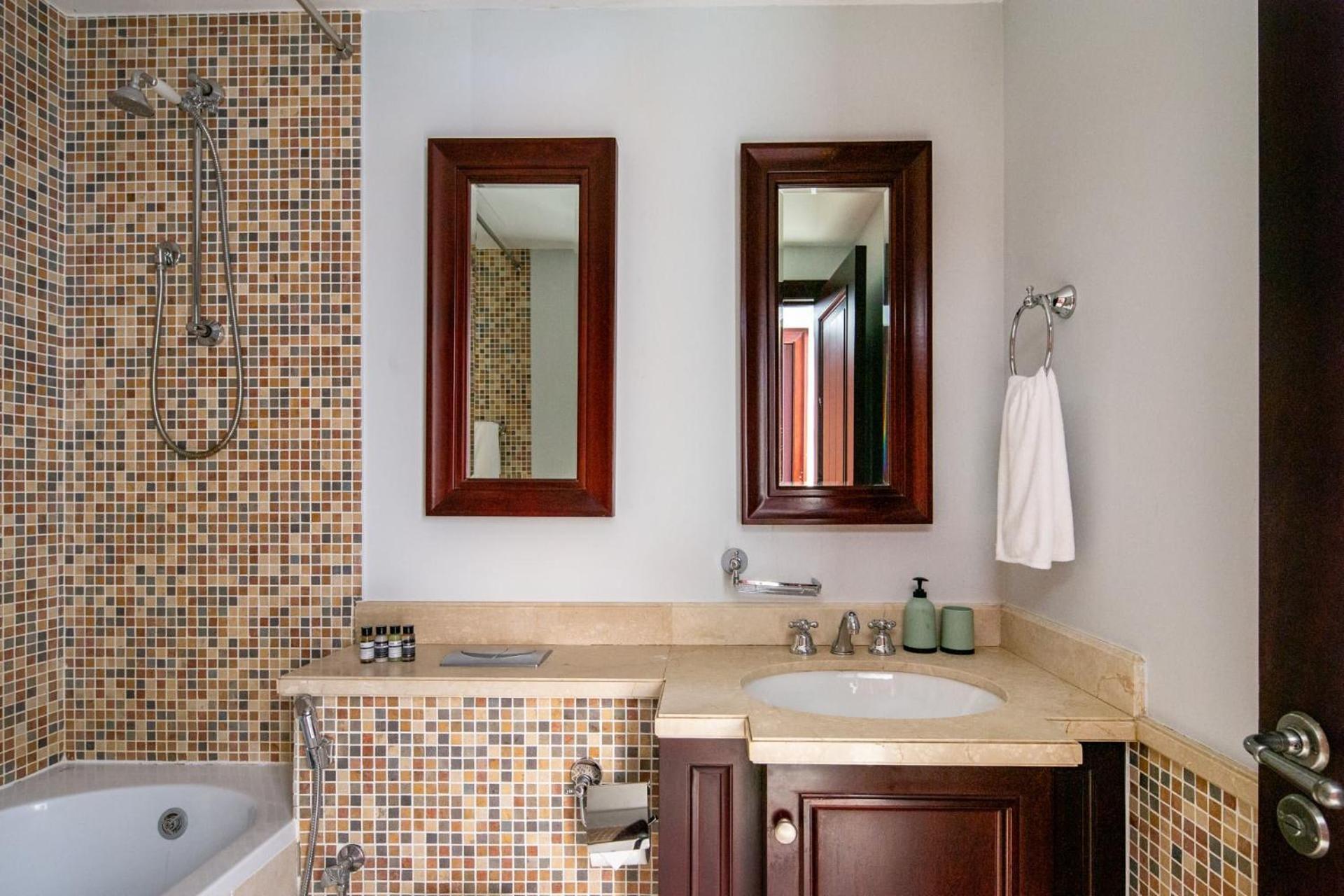 Frank Porter - Reehan 5 Apartamento *