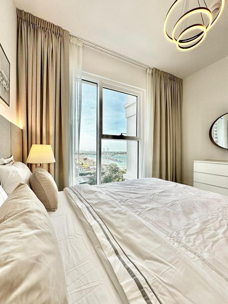 La Vie, Jbr- Sea View With Beach Access- Happy Holidays Lux Apartemen Dubai