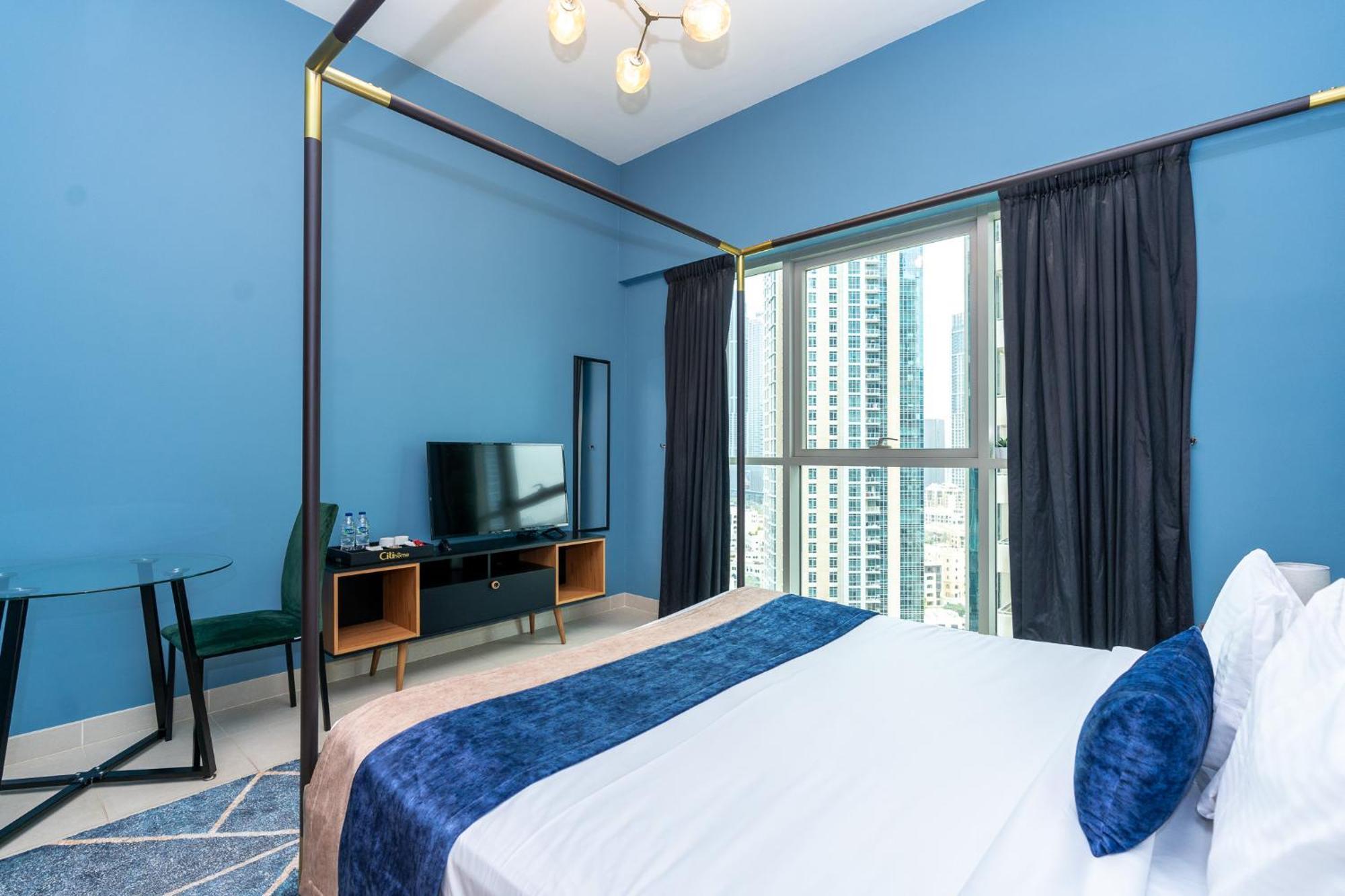 Lägenhet Citihome- Luxurious Downtown Dubai