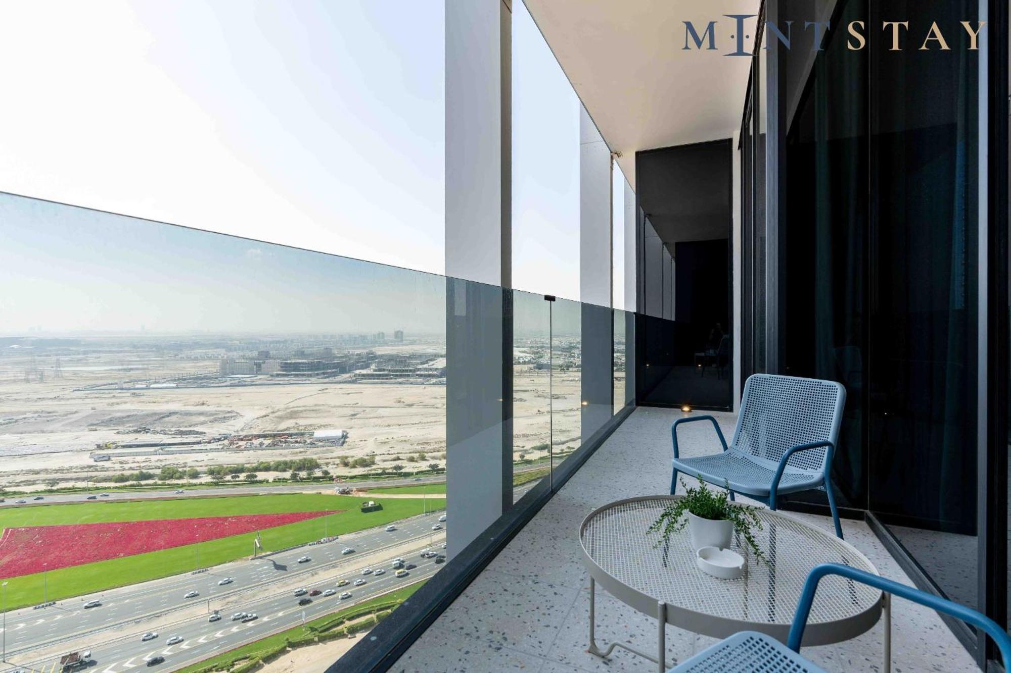 Upside Living, Business Bay - Mint Apartemen *