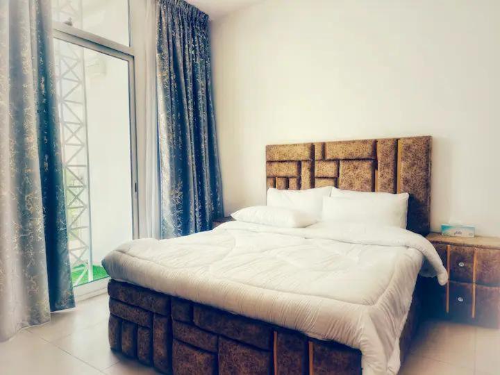 Al Wahid * Dubai