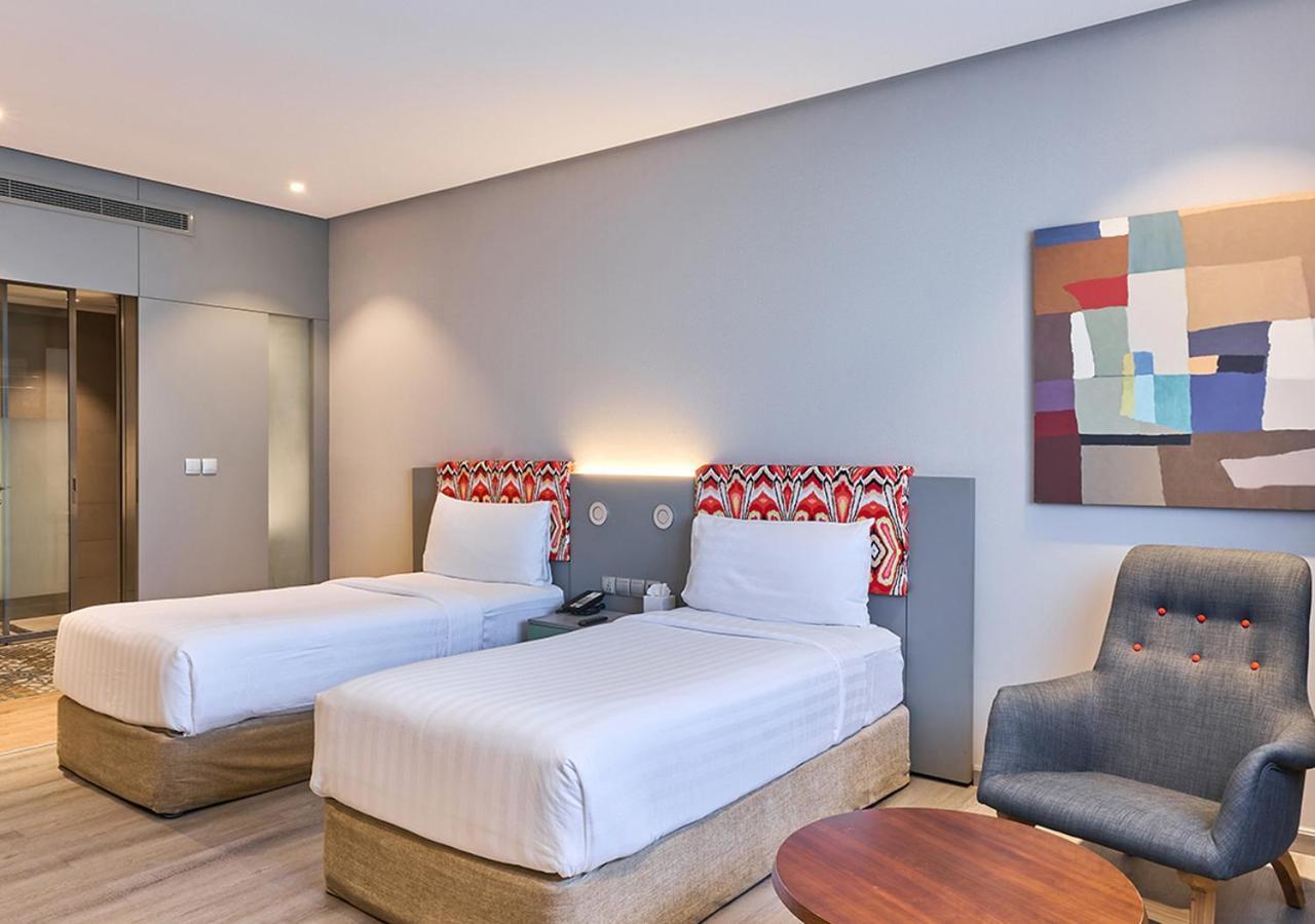 Ibis Styles Jumeira 3*