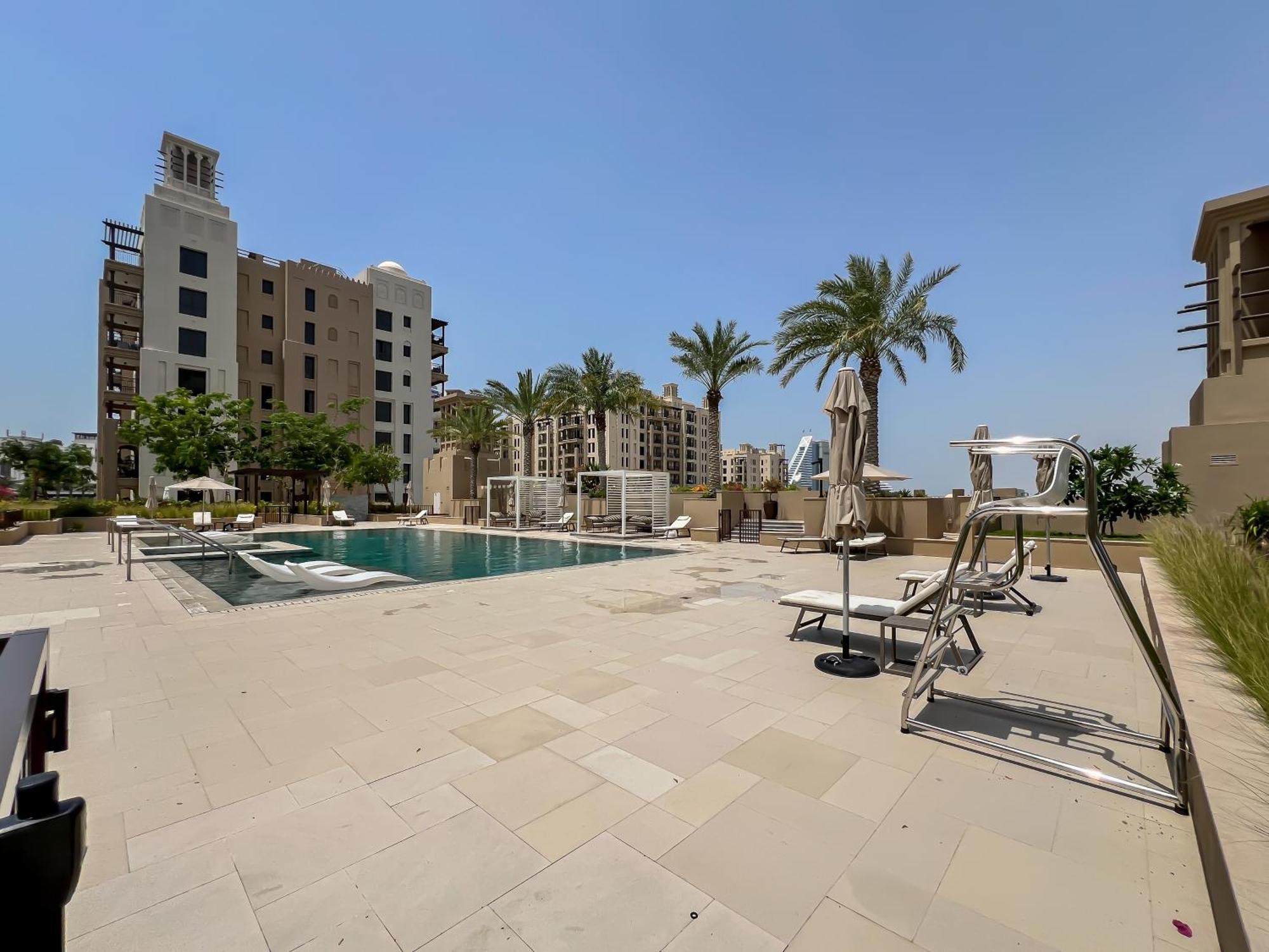 Apartamento Trophy Luxe Jumeirah Retreat W Burj Al Arb Views Dubai