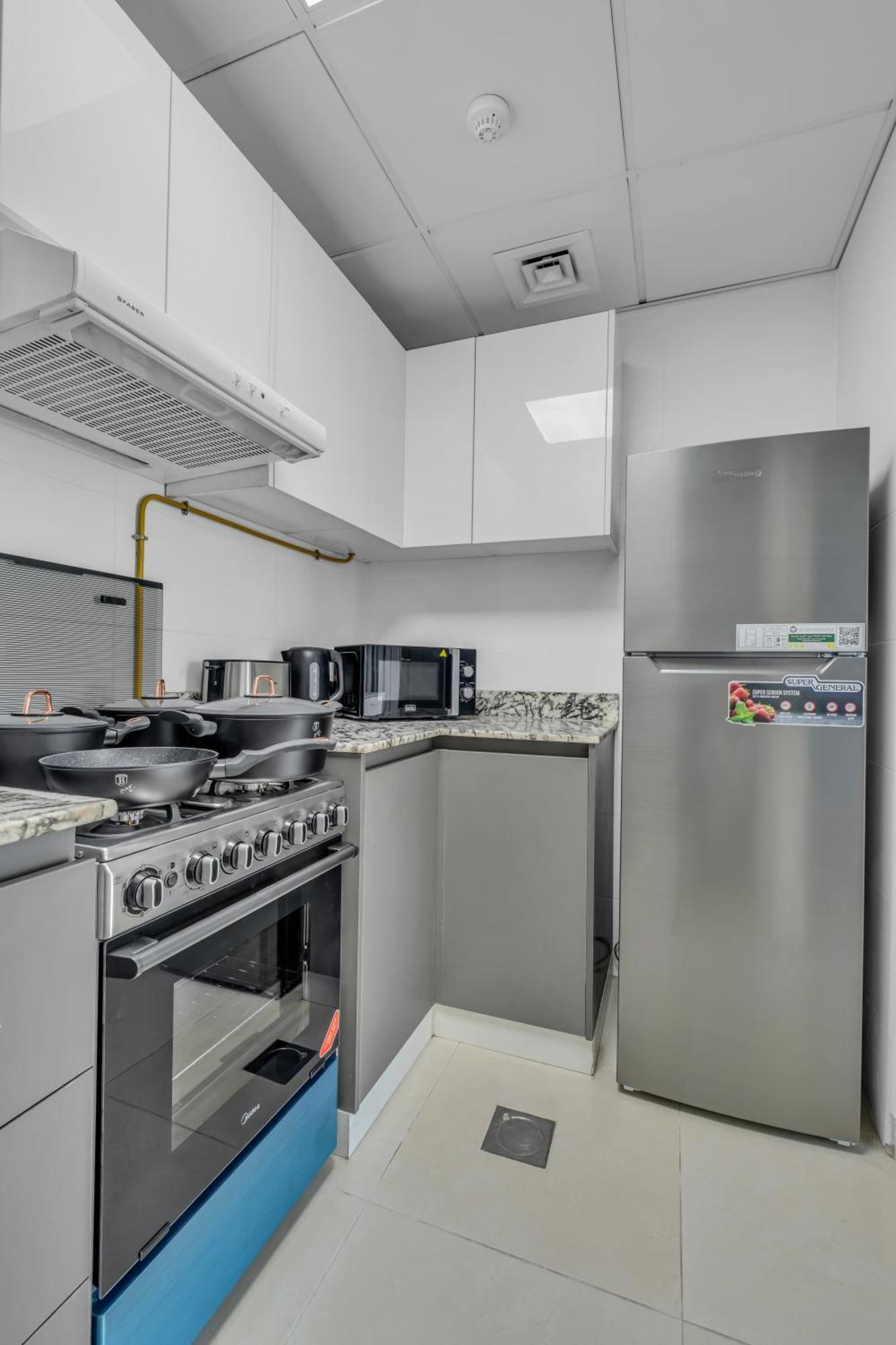 Lejlighed Stylish 2br For 6 With King Beds, Pool, Gym In Jvc