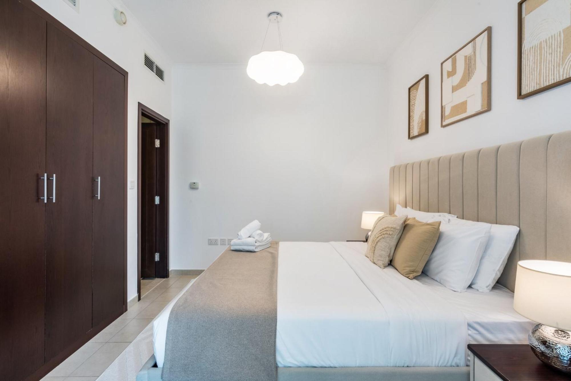 Appartement Stunning 1-bedroom With Full Burj Khalifa View - 5-min Walk To Mall Dubai