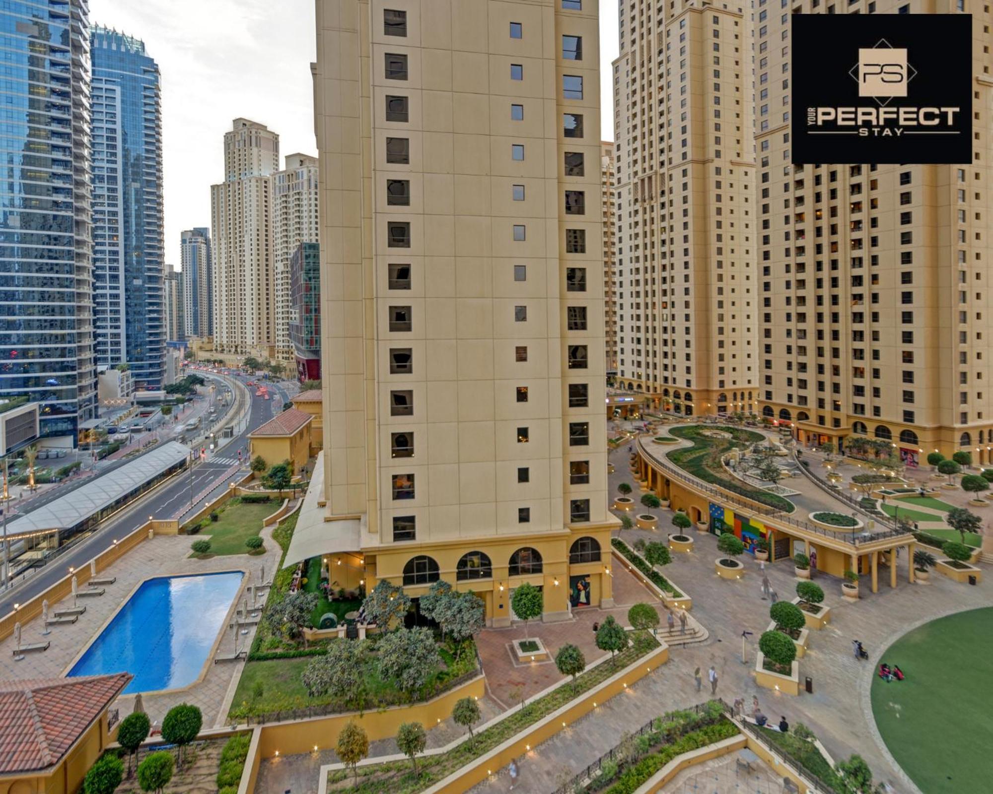 Jumeirah Beach Residence: Marina Views & Luxury Amenities *
