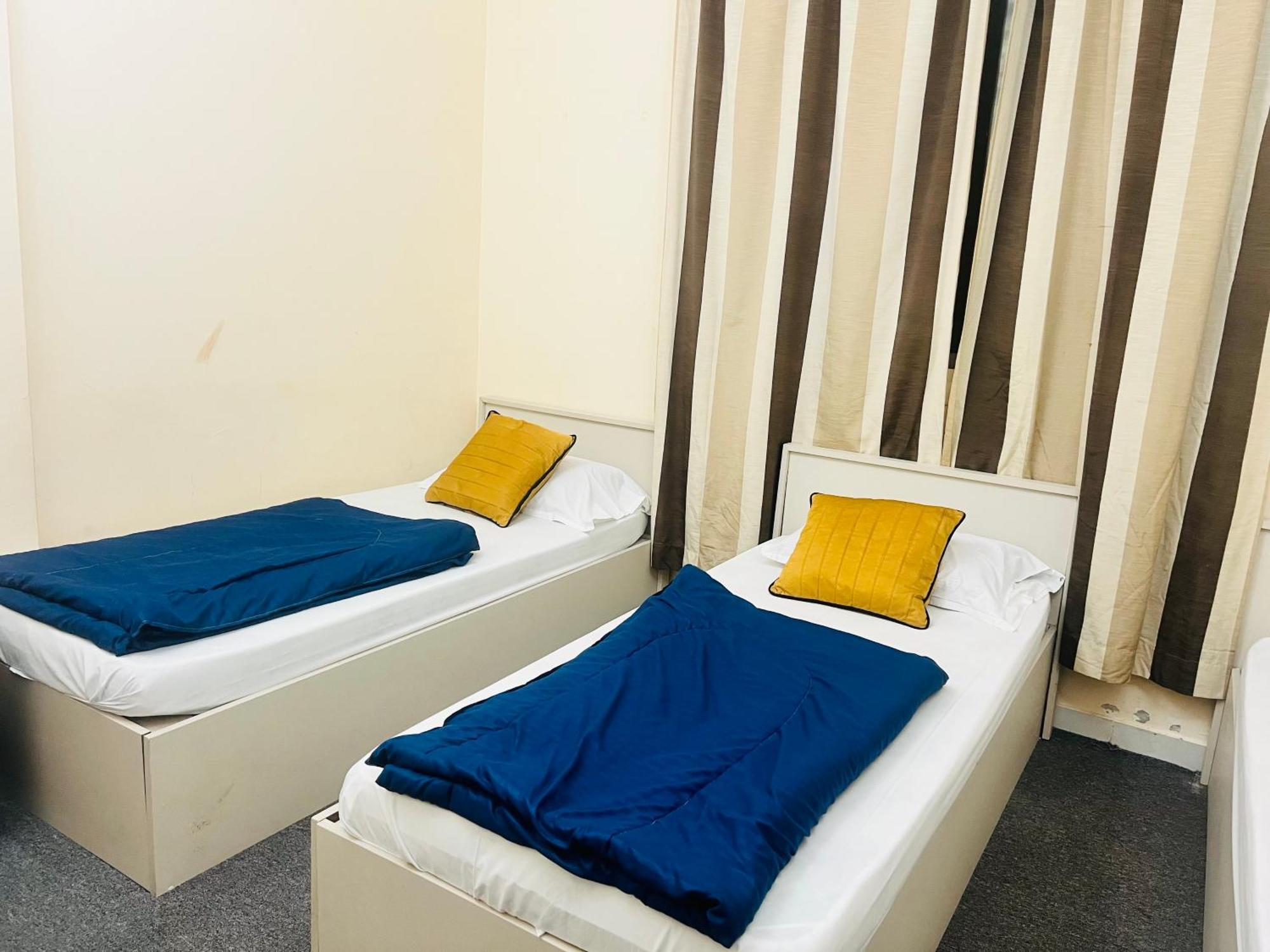 Hostel Short Term Tourist Place *