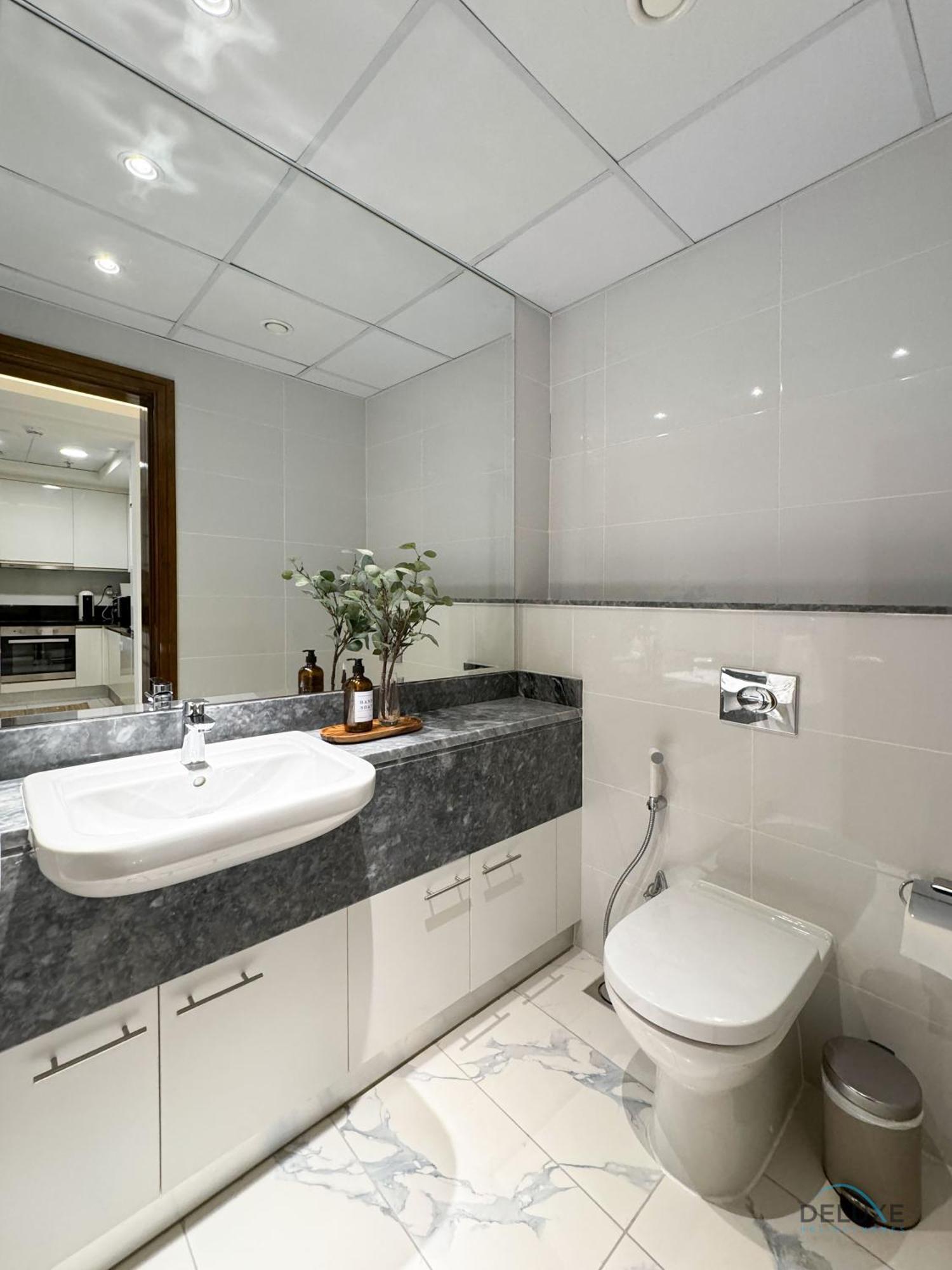 Grand 2br In Noura Tower, Business Bay By Deluxe Homes *