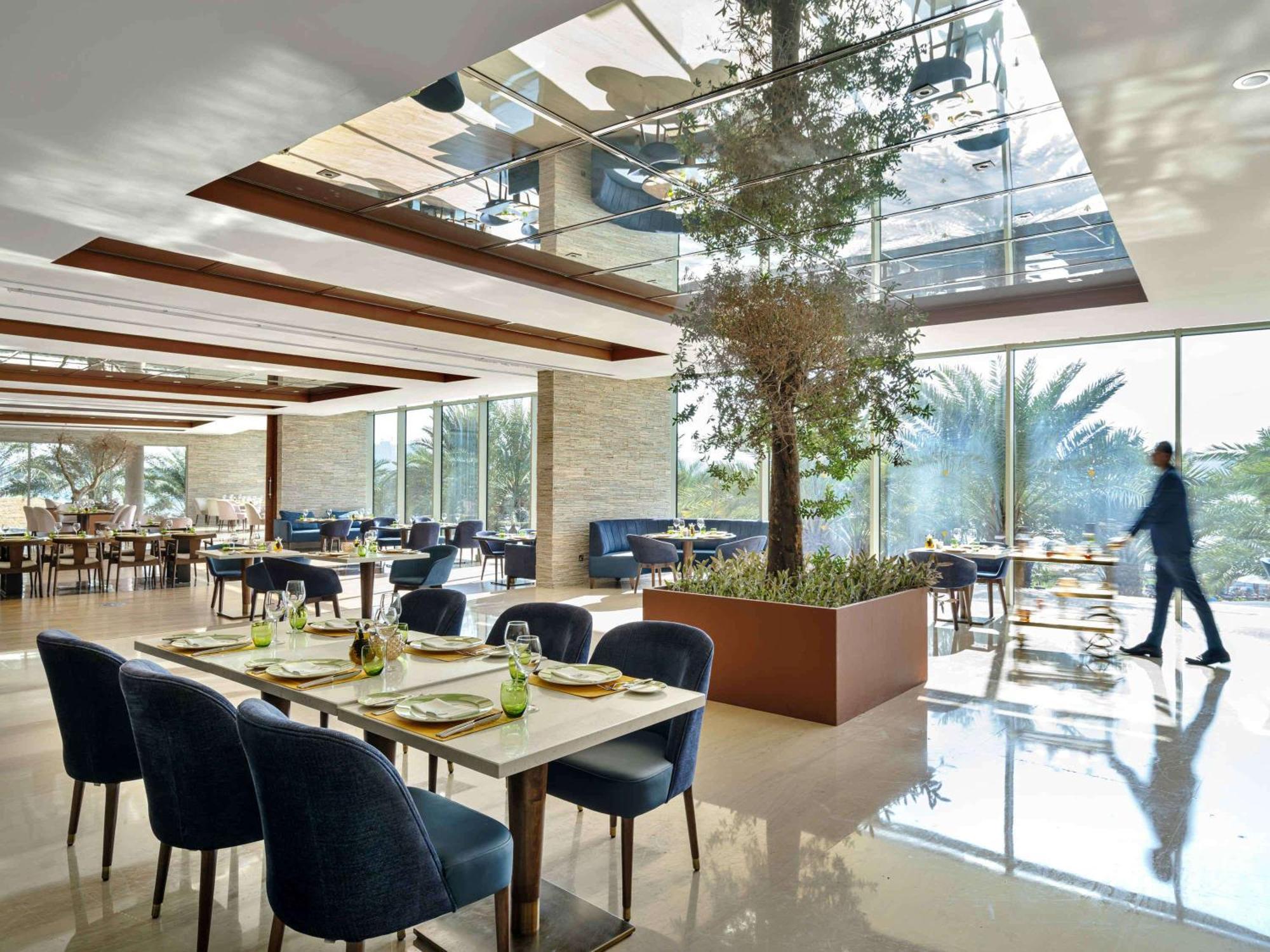 Rixos The Palm Luxury Collection Hotel 5*