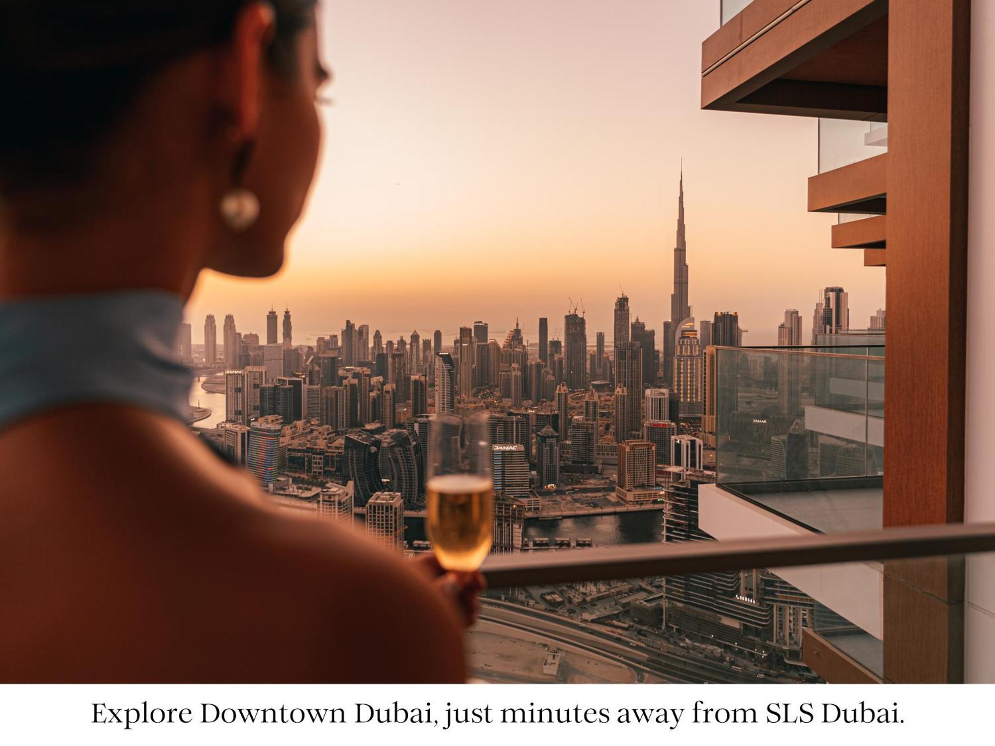 Sls & Residences 5*