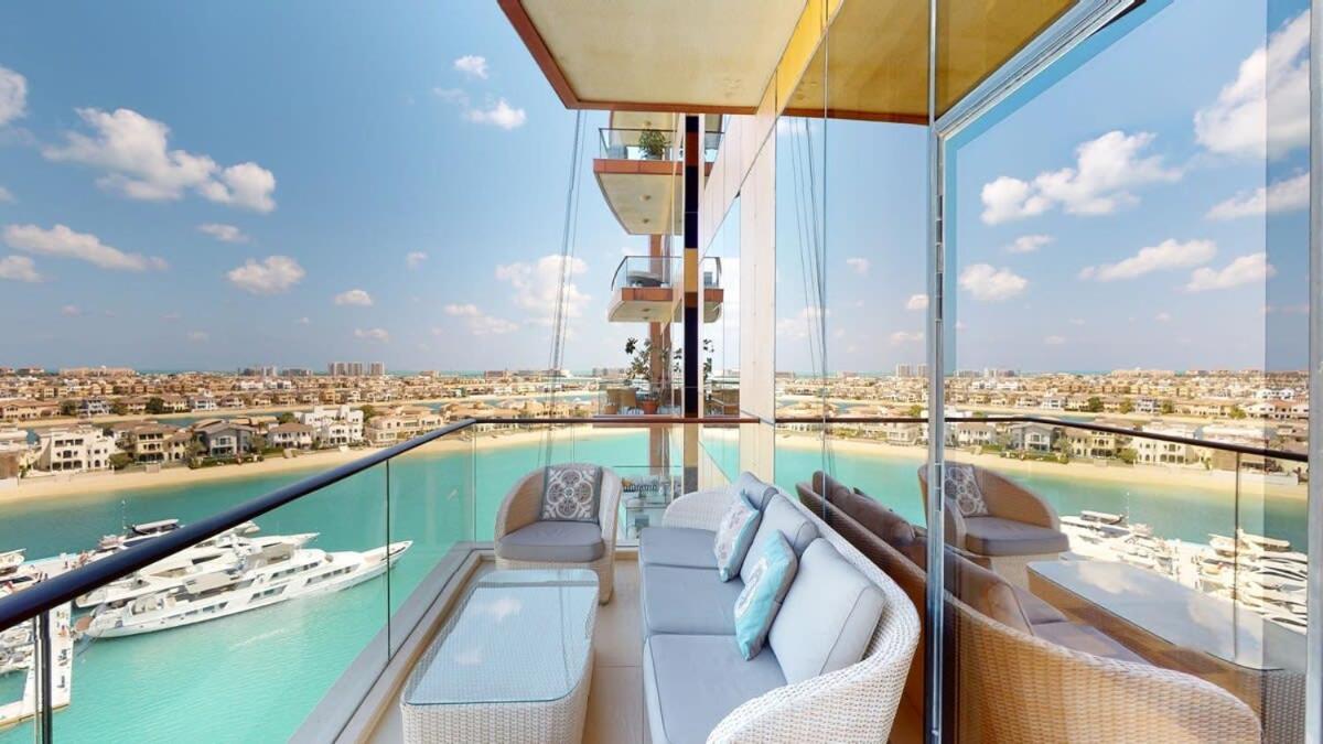 Appartamento 2 Bd Tiara Palm Views, & Pool, Amazing Views Of The Palm Dubai