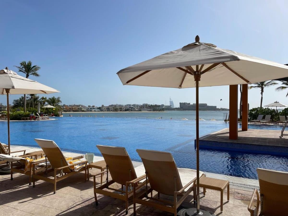 2 Bd Tiara Palm Views, & Pool, Amazing Views Of The Palm *
