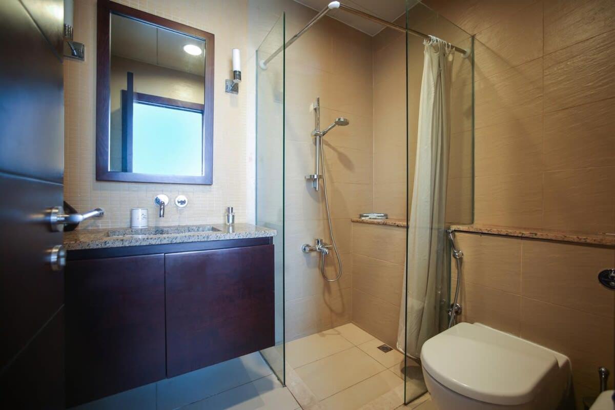 2 Bd Tiara Palm Views, & Pool, Amazing Views Of The Palm