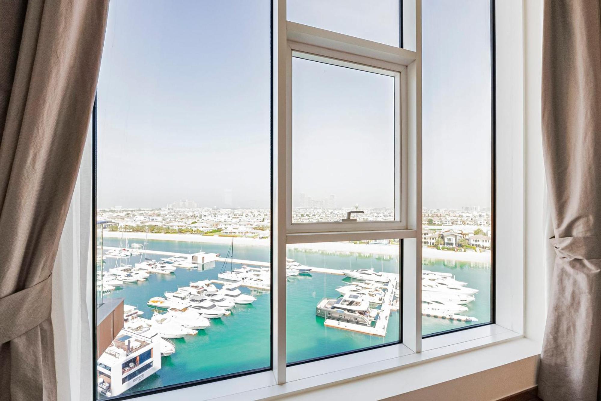 Appartamento 2 Bd Tiara Palm Views, & Pool, Amazing Views Of The Palm