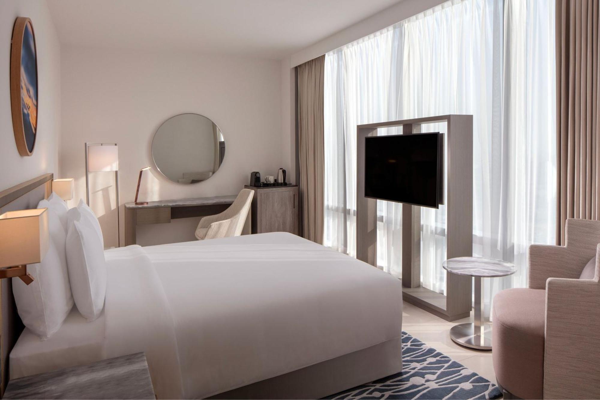 The First Collection Jumeirah Village Circle, A Tribute Portfolio By Marriott 4* Dubái