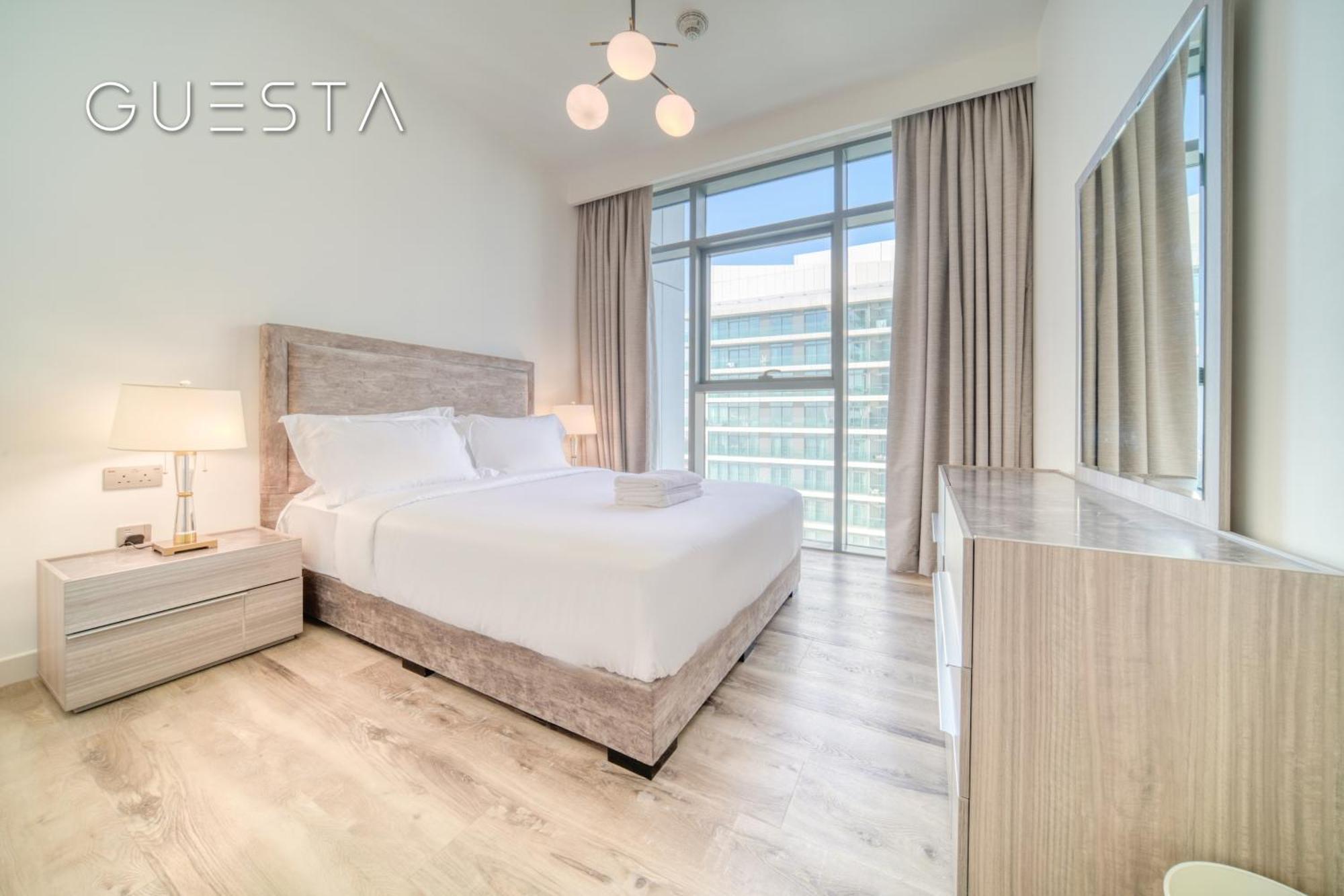 Emaar Beachfront - Vista Tower, Marina Dubaï