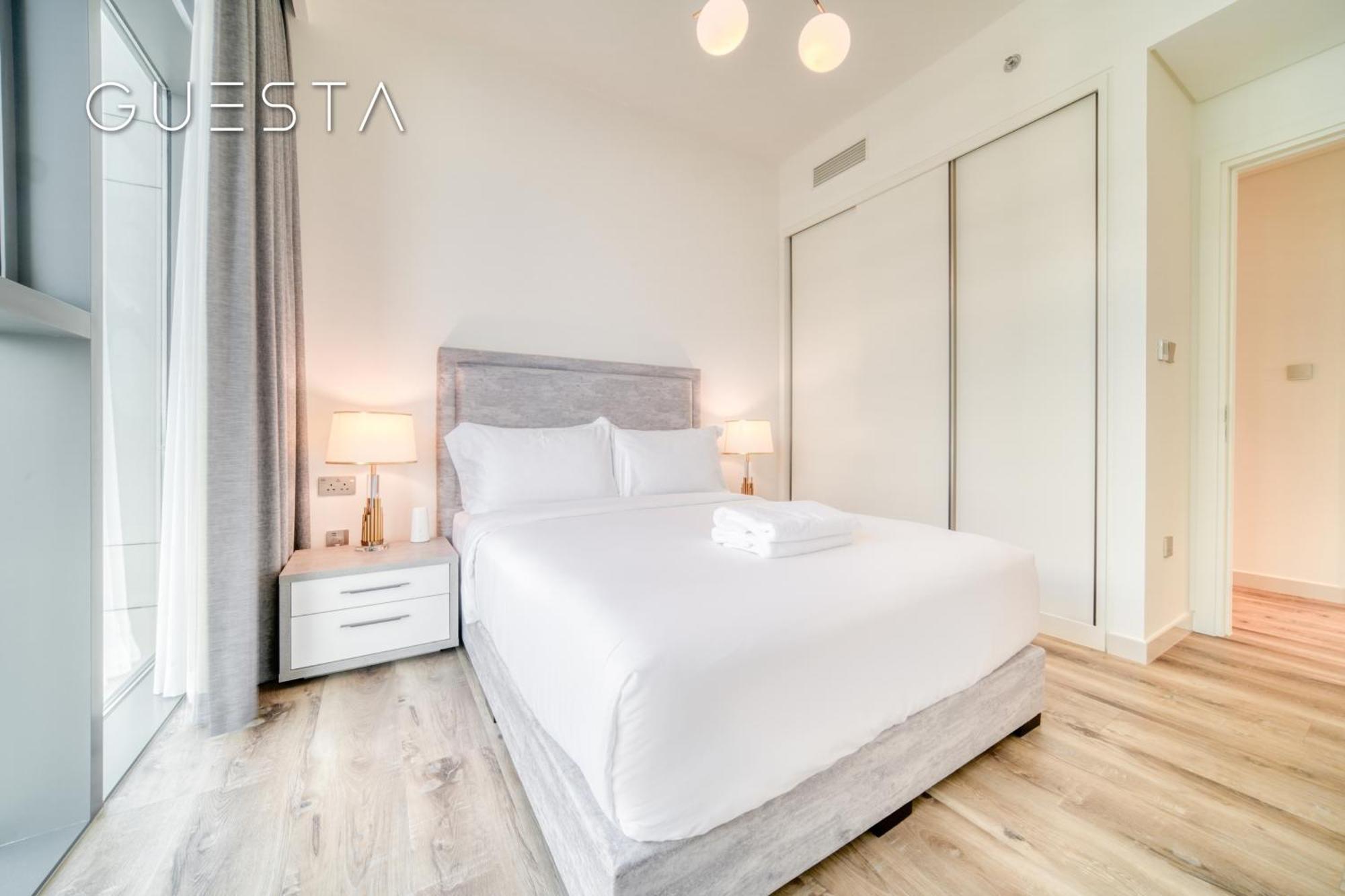 Emaar Beachfront - Vista Tower, Marina *