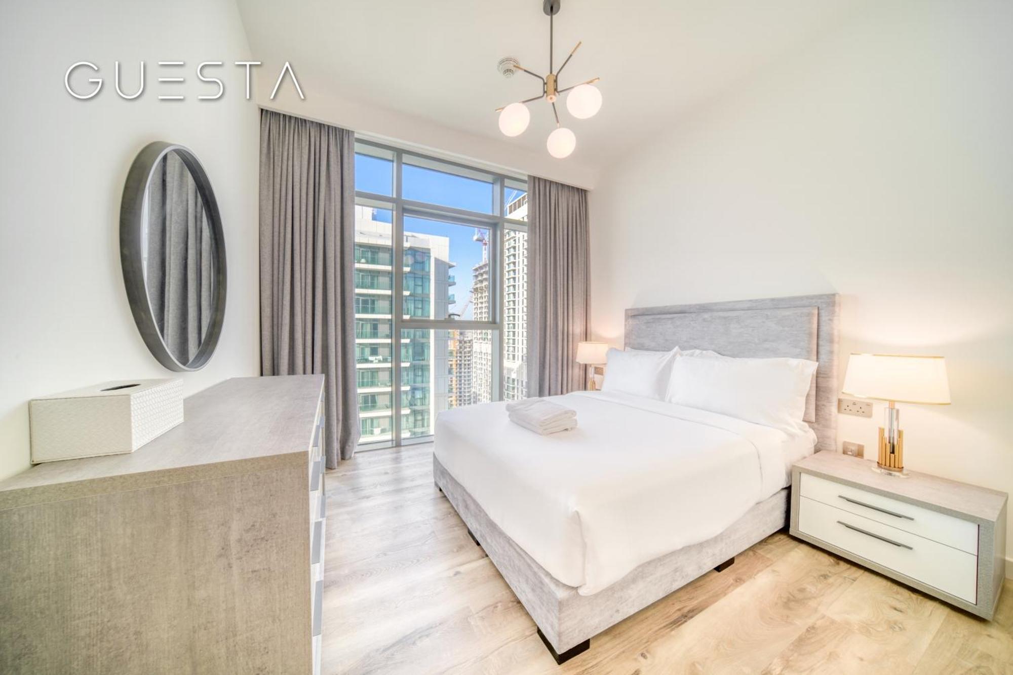 Emaar Beachfront - Vista Tower, Marina *