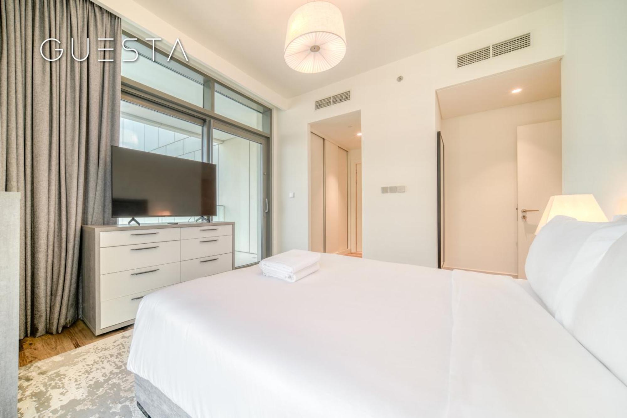Emaar Beachfront - Vista Tower, Marina *