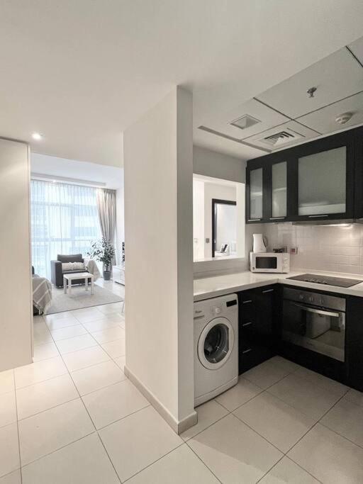 Ain View 1 Bedroom In Marina Dubaï