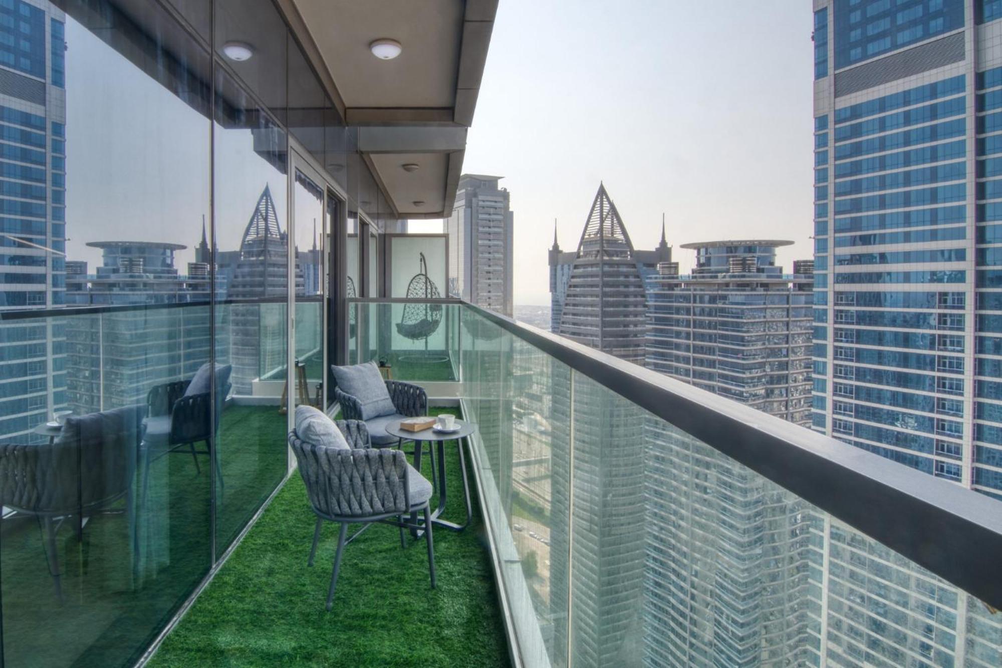 Highest Infinity Pool In Downtown Apartamento