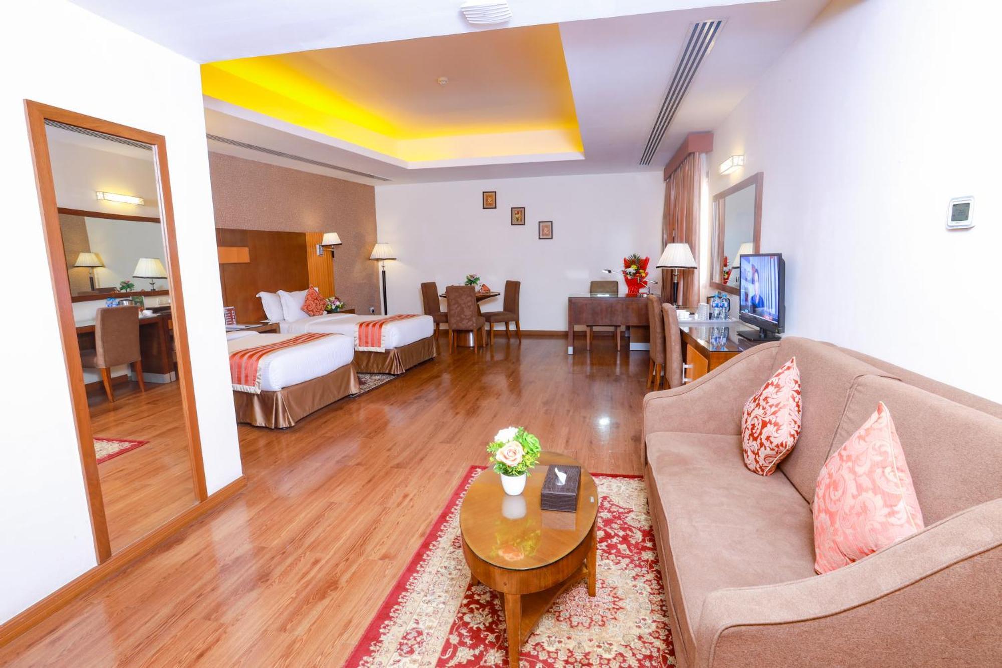 Fortune Pearl Hotell 3*
