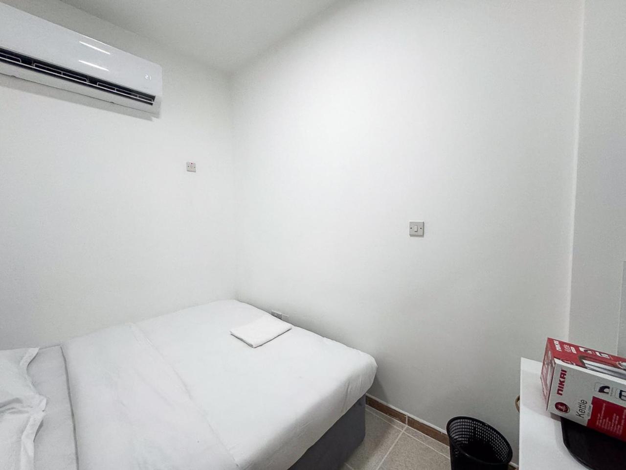 Karama Star 2 - Habitación en casa particular