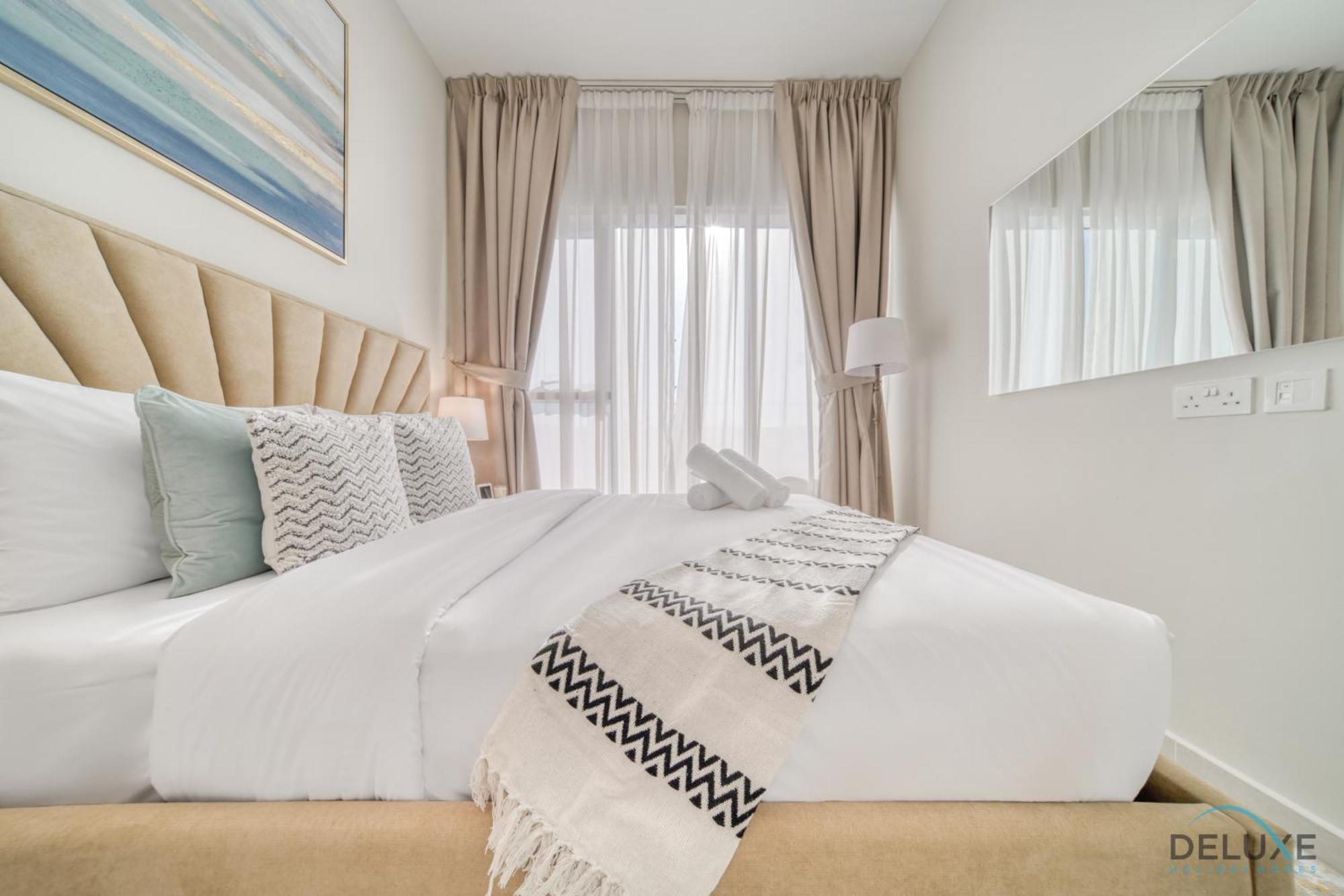 Peaceful 1br At Golf A Damac Hills By Deluxe Homes Appartement