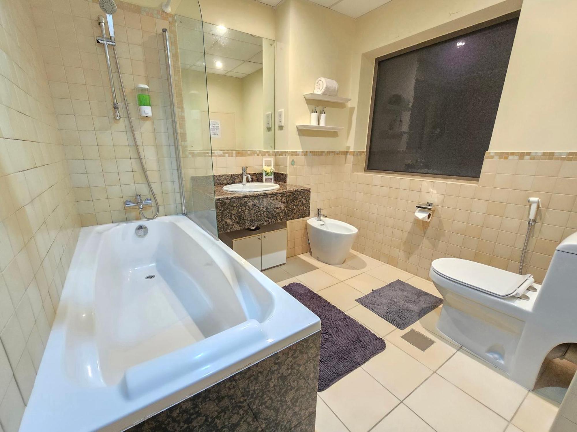 1 World, Premium Hostel, Jbr, Near Metro And Beach Appartement *