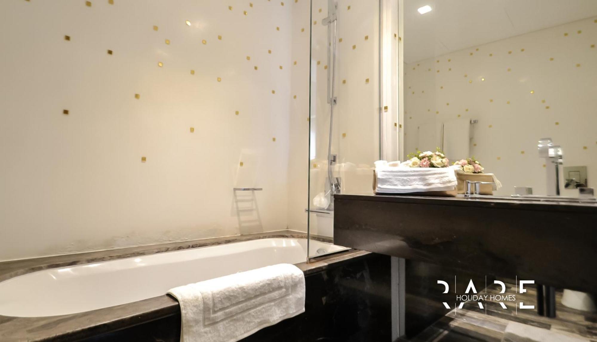 Rare Offers With Palm View - Beachfront - Fendi Interior - Damac Heights - R6303 - Marina