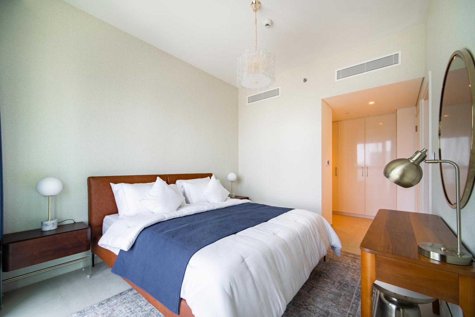 Apartemen Elegant Escapes - 3b Burj View, Direct Mall Access Dubai