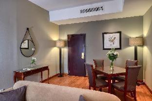Majestic City Retreat Dubai