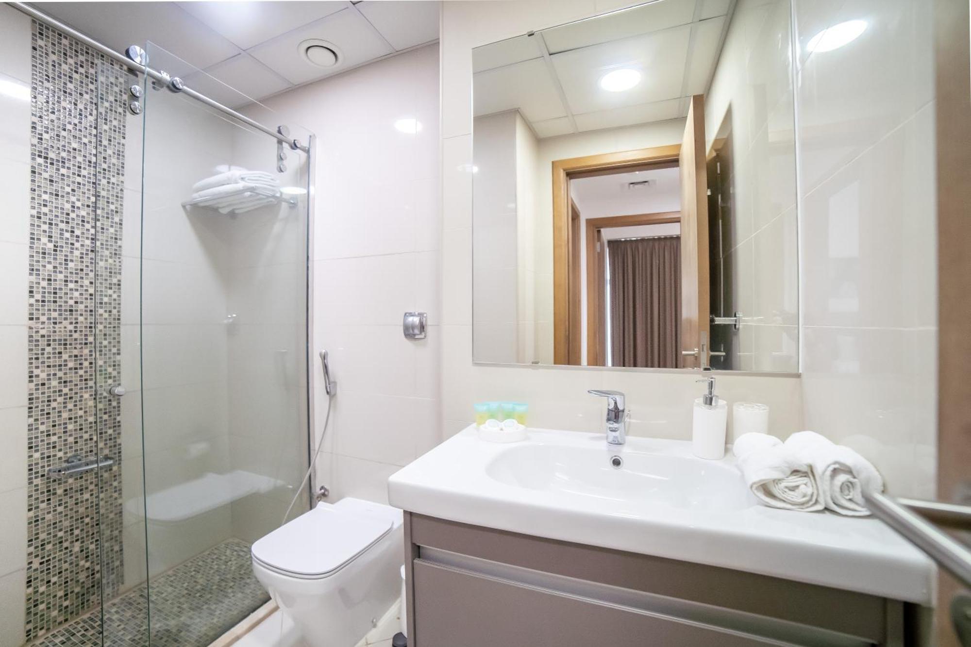 Appartamento Continental Tower, Marina - Luton *