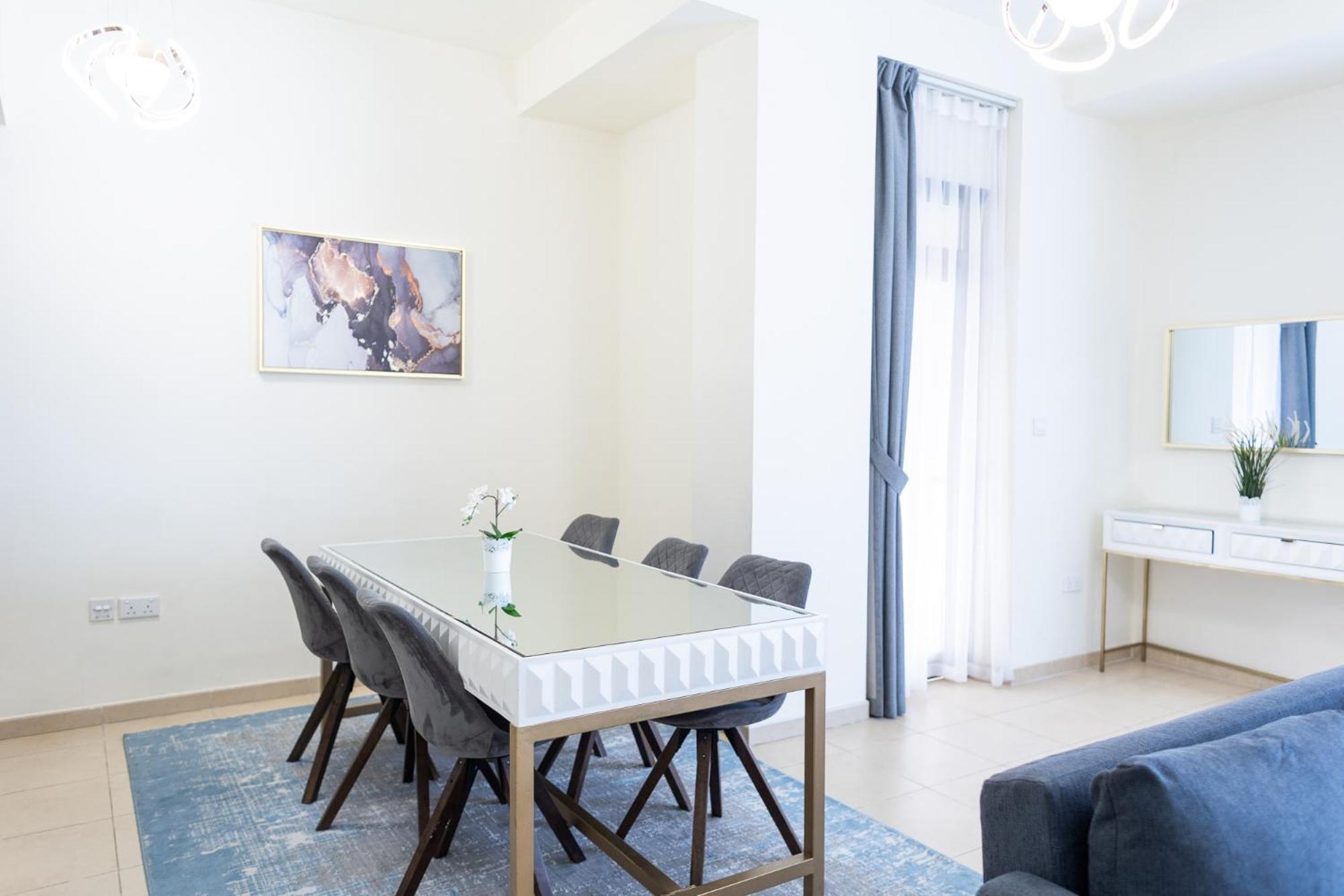 On Jbr By Happy Season Apartemen Dubai