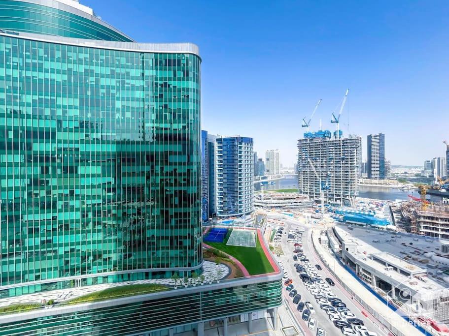 Apartamento Luxurious 1bedroom Balcony & View Business Bay Dubai