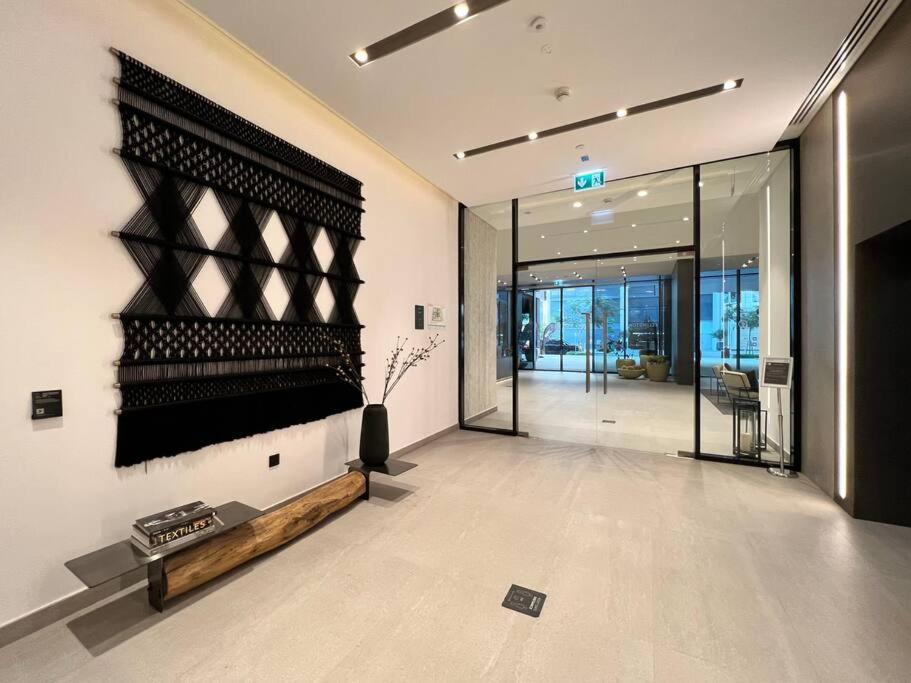 First Class Cozy Urban Retreat * Dubai