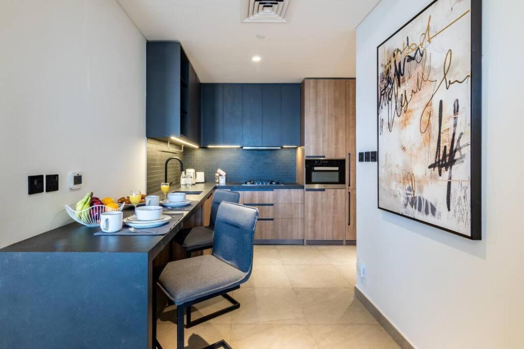 First Class Cozy Urban Retreat Apartment