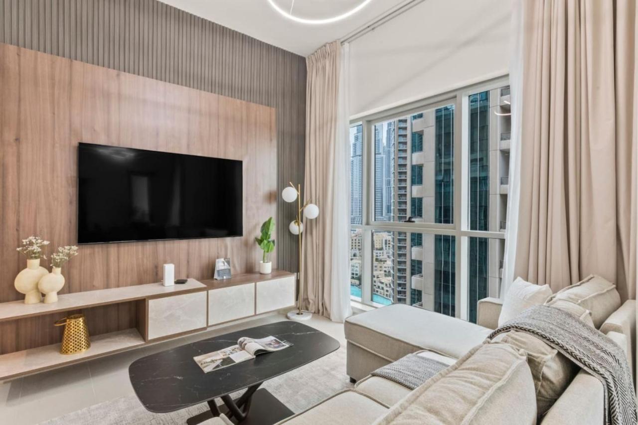 Stylish Upgraded 1 Bed Burj Khalifa Poolside View * Dubaï