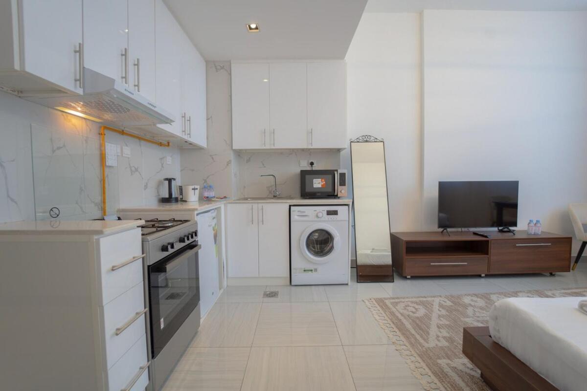 Lägenhet Aws Homes - Fully Equipped Cozy *