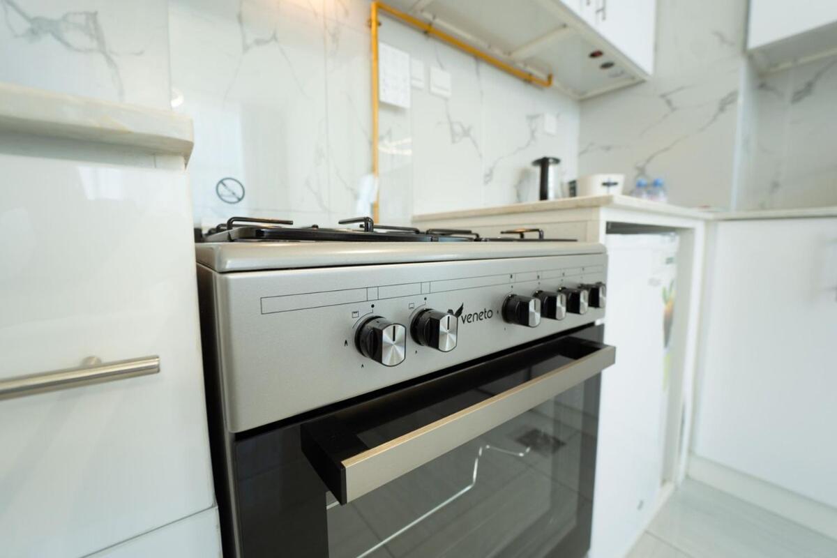 Lägenhet Aws Homes - Fully Equipped Cozy Dubai