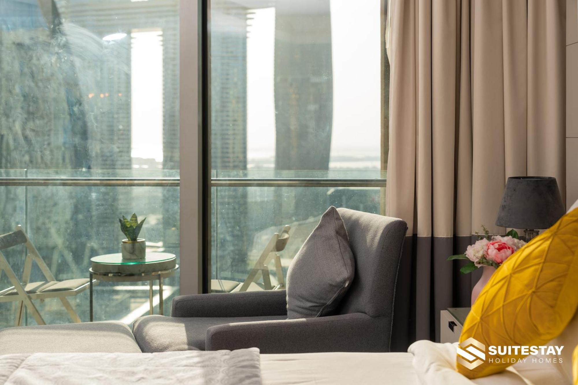 Apartamento Suitestay Address Mall Dubái