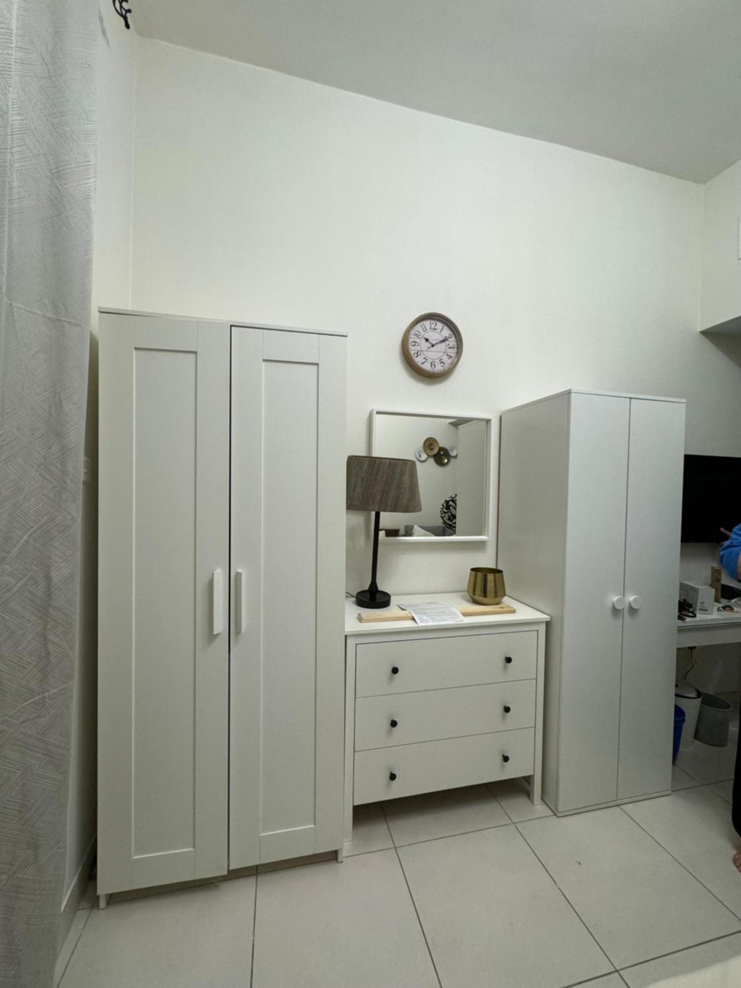 Golden Hour Marina View Apartment Dubai