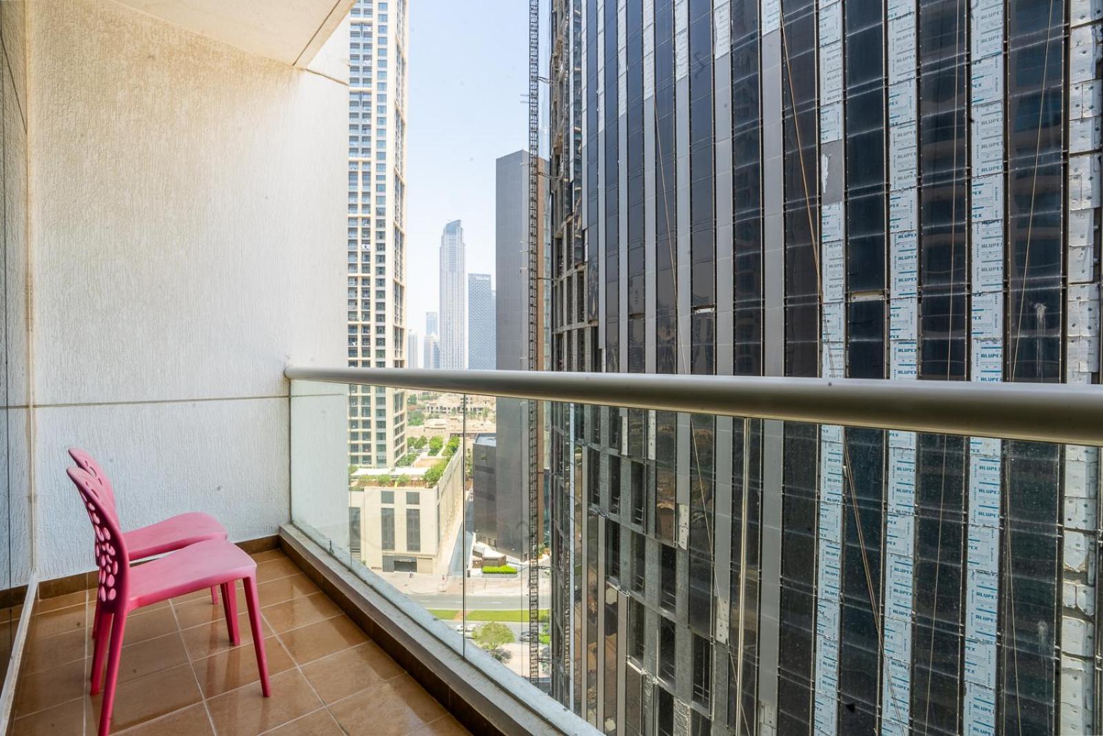 Rh - Location, 01 Bedroom Spacious, Walk To Burj Lägenhet *