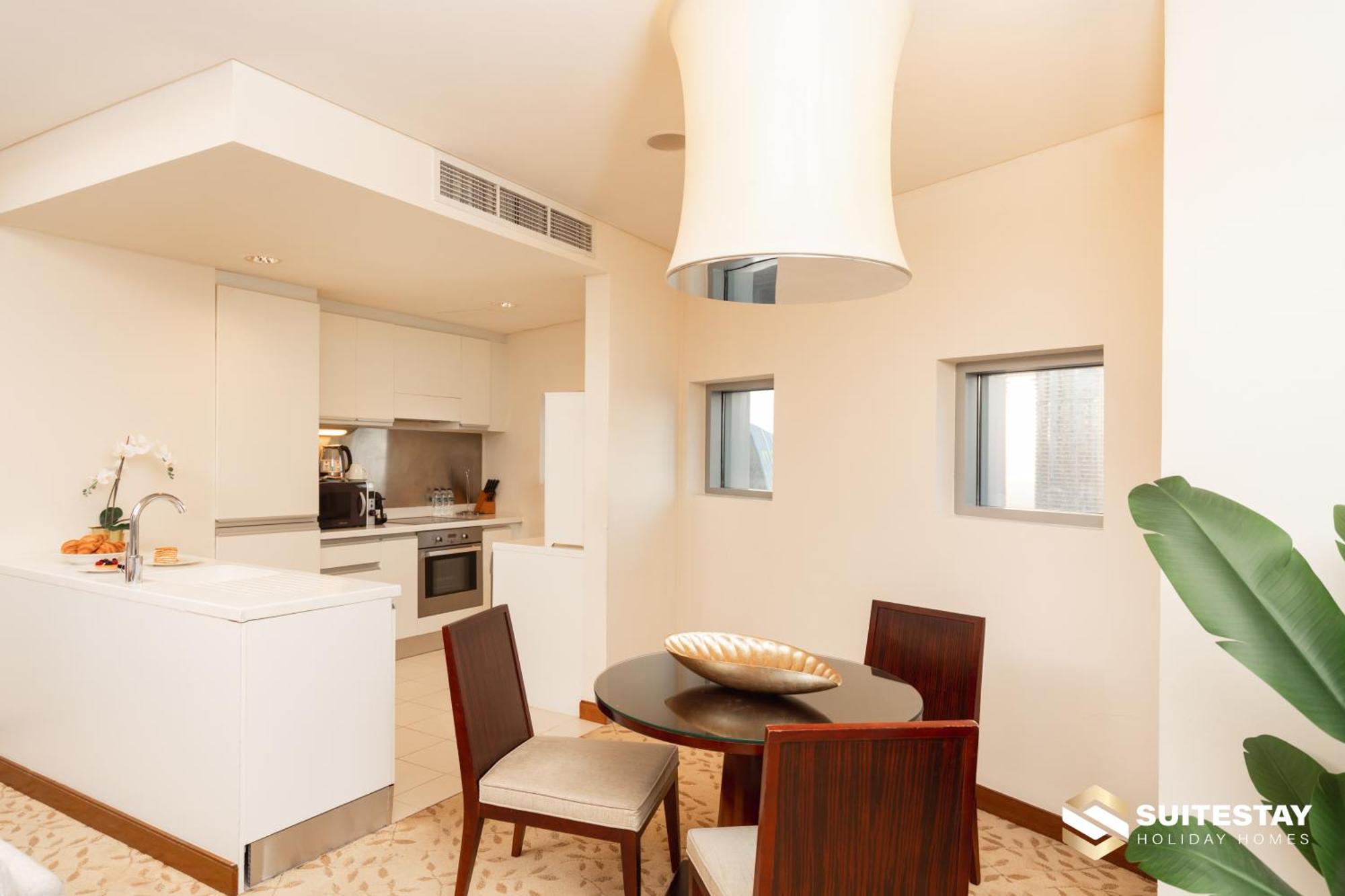 Apartamento Suitestay Address Mall Dubái