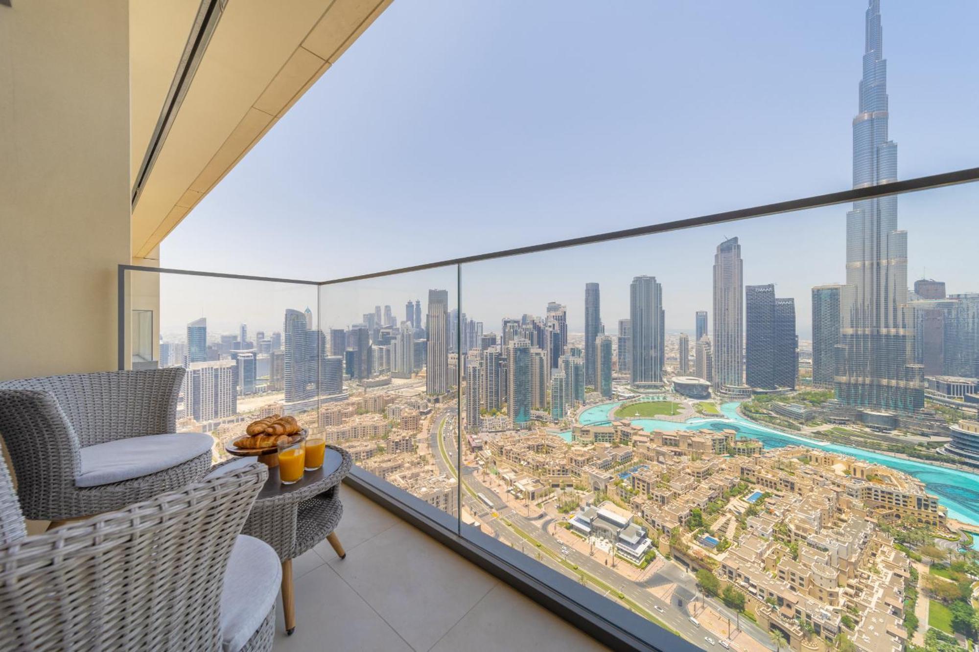 Eden's Homes & - Burj Royale * Dubai