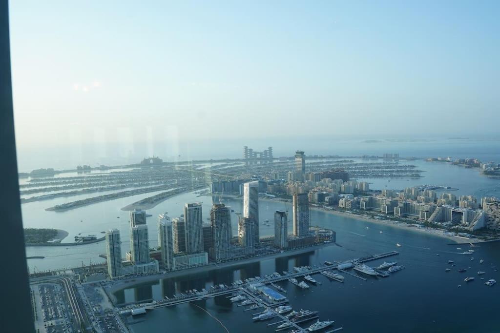 Marina View,central Location,public Transport Access,dwellingz *