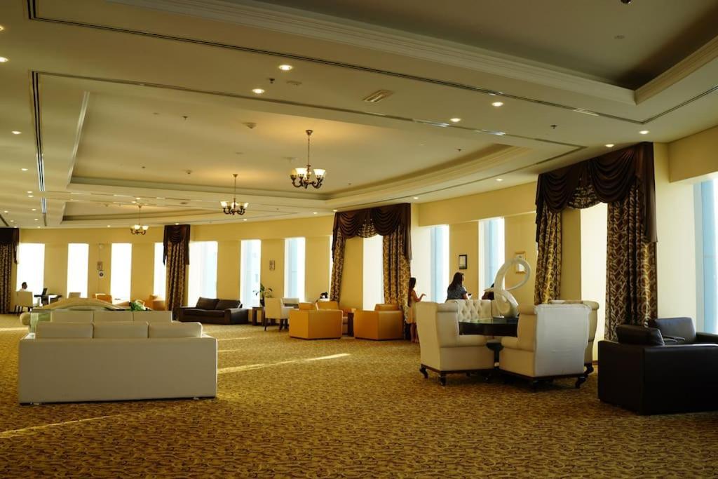 Apartamento Marina View,central Location,public Transport Access,dwellingz Dubái