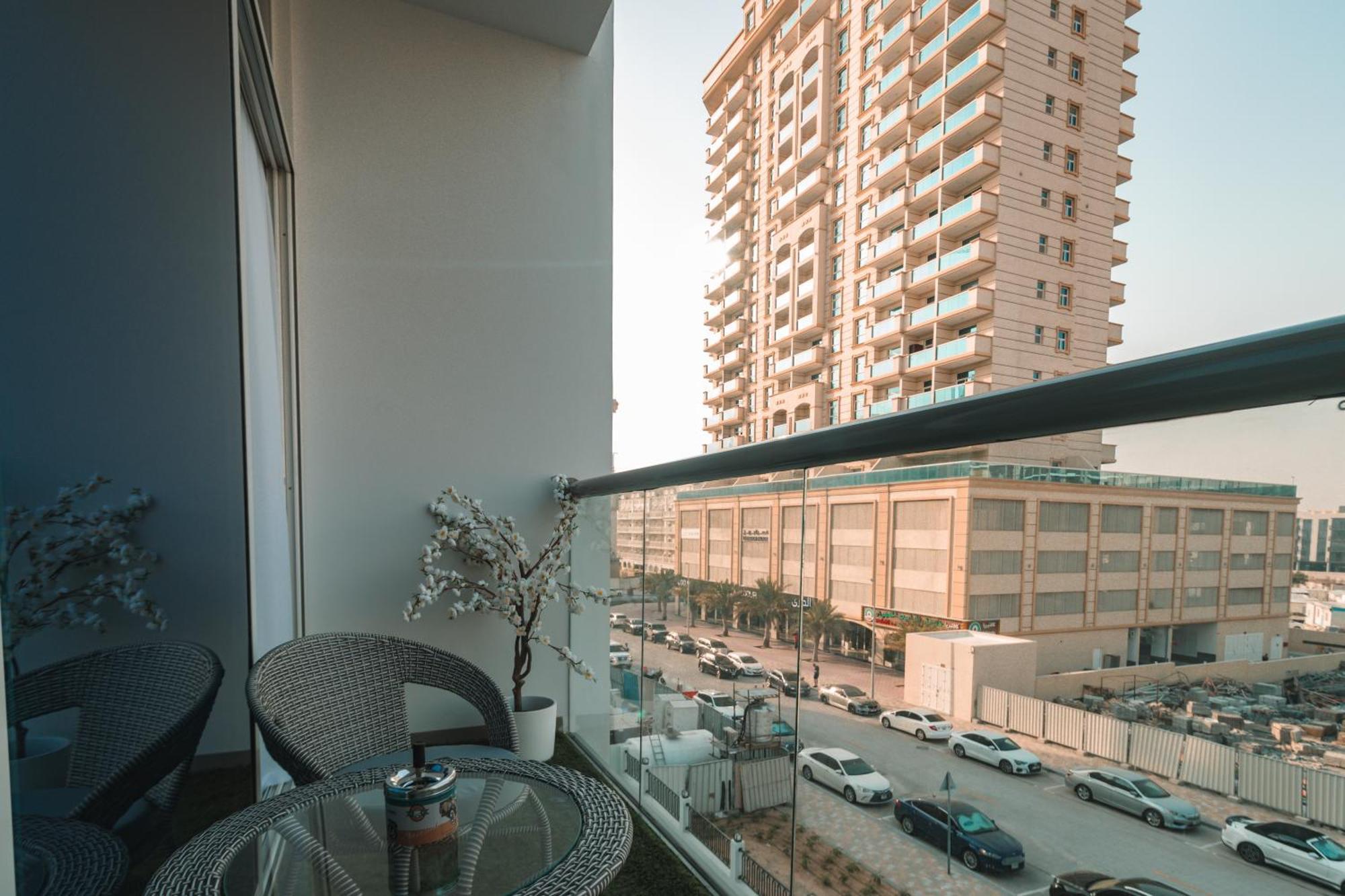 Queen Bed, Full Kitchen, New Unit Appartement *